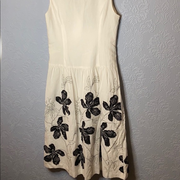 2/$20 Sweet Chemise white black embroidered dress - Picture 4 of 4